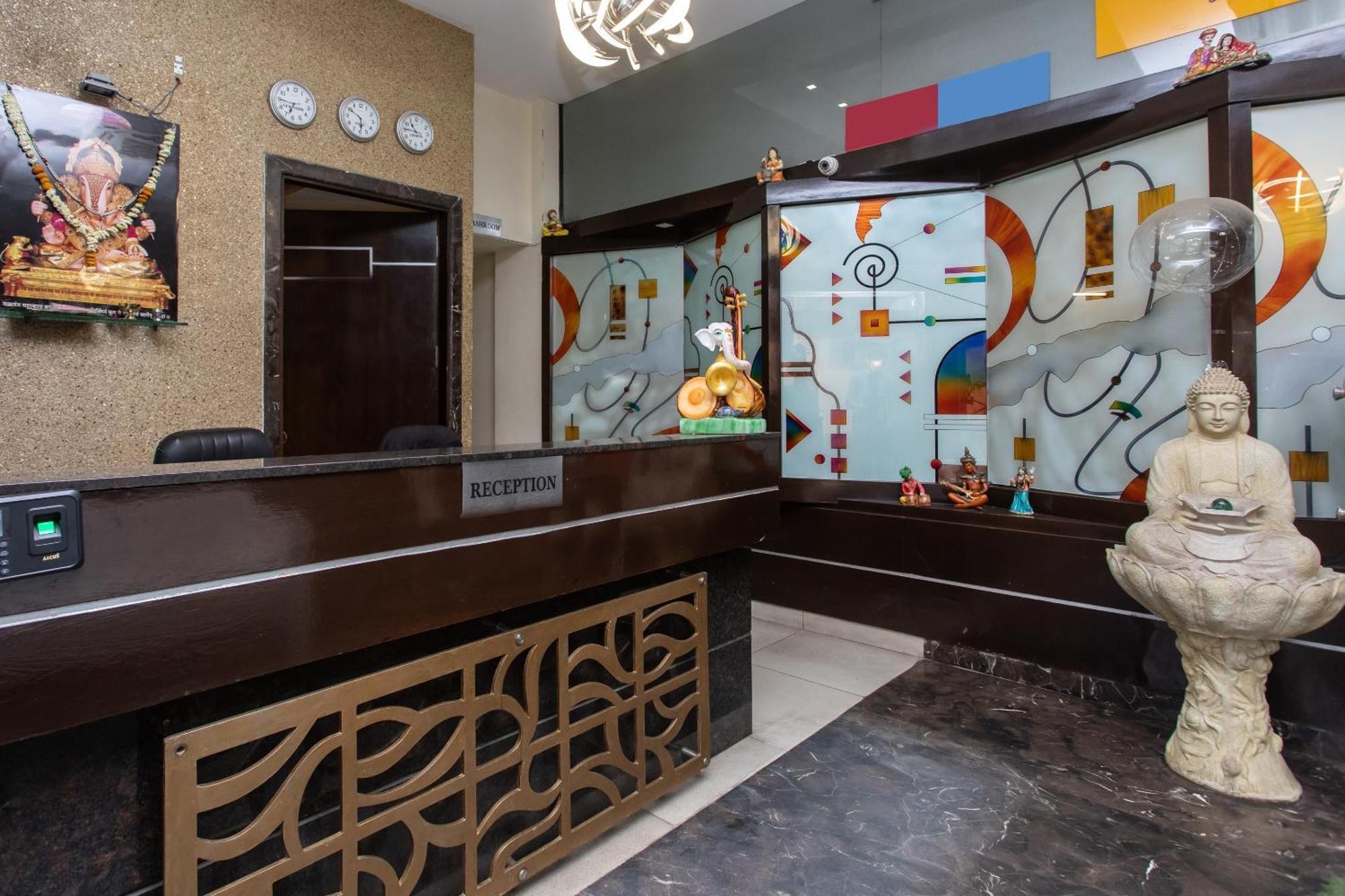 Capital O Swan Paradise Indore Bagian luar foto